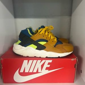 Nike huarache run